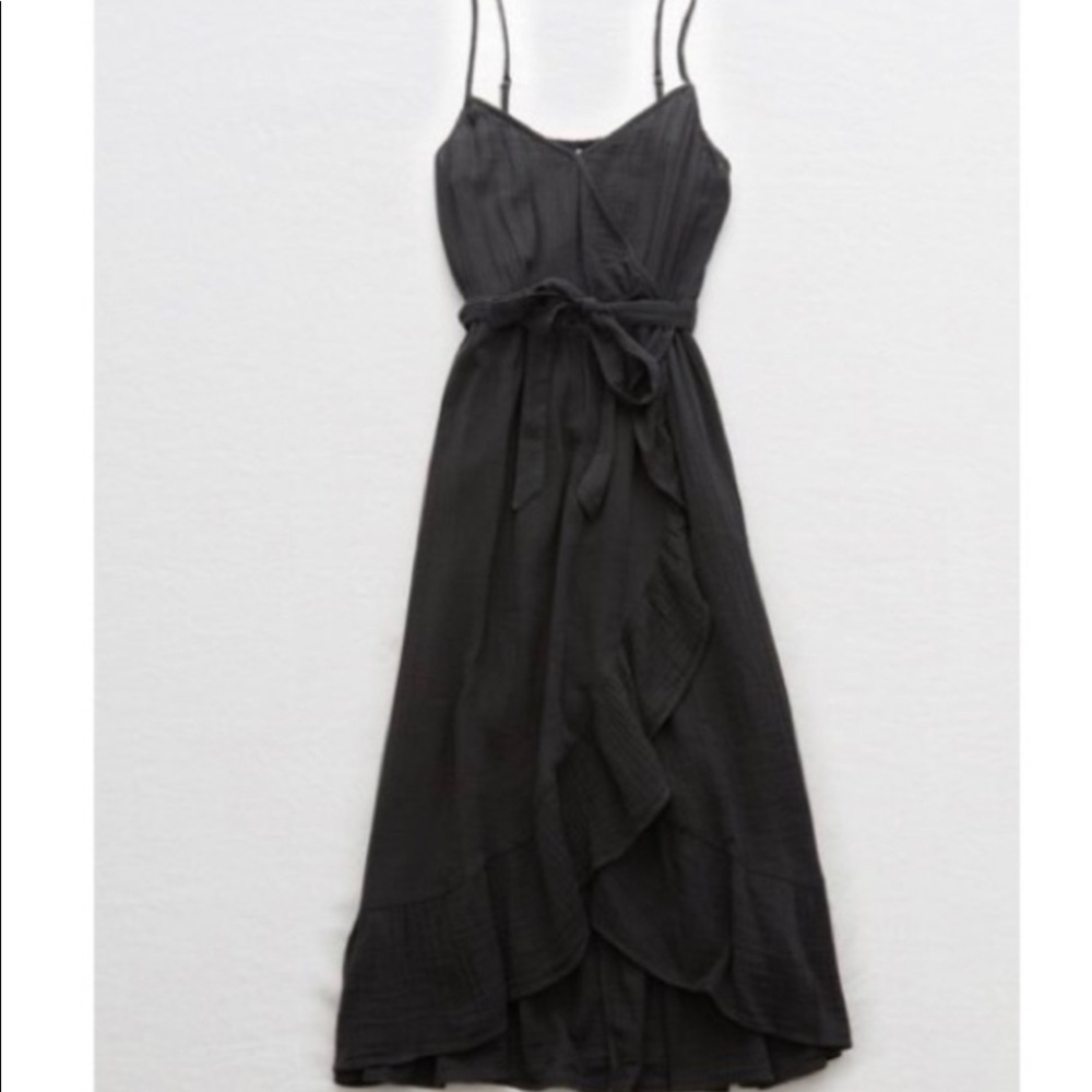 AERIE RUFFLE WRAP MIDI DRESS
